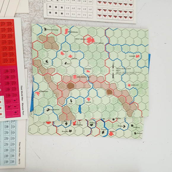 Third World War Battle for Germany GDW 1980 Strategy Game Cold War Theme - Picture 14 of 15